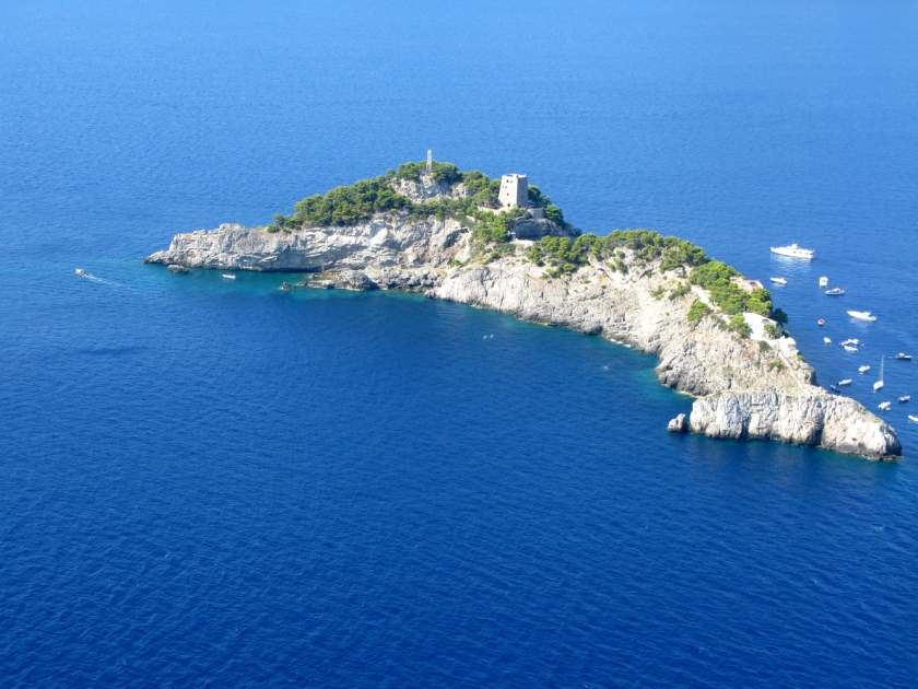 Amalfi Island Image Vladi Private Islands